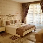 Dalia - 3*