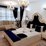 Dalia - 3*