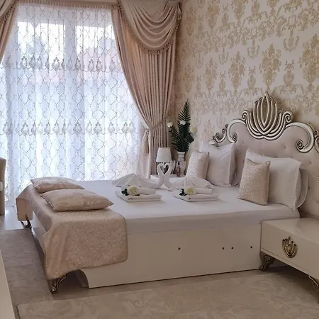 Dalia - 3*
