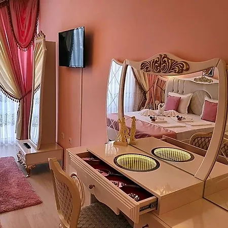 Dalia - 3*